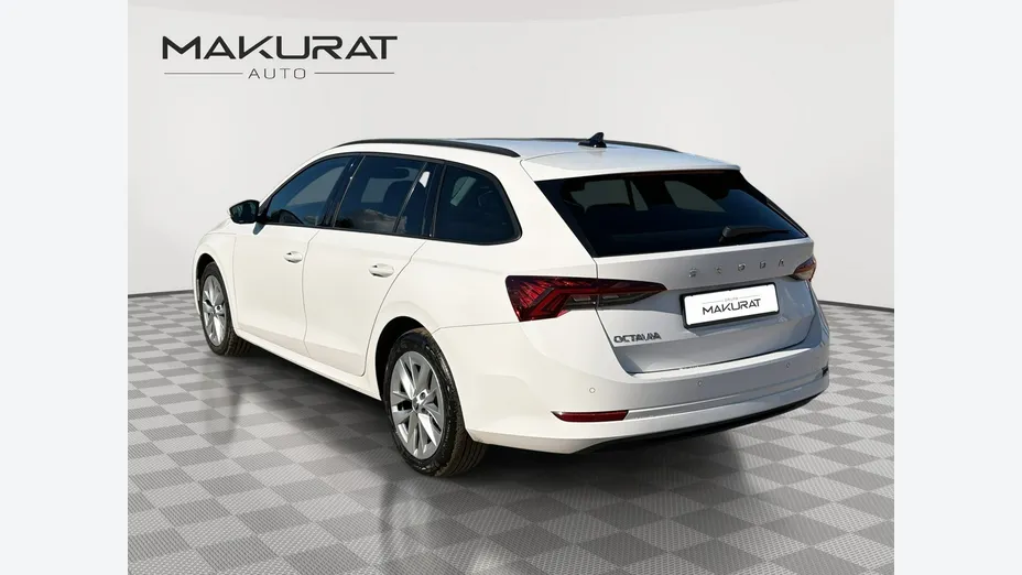 SKODA Octavia -