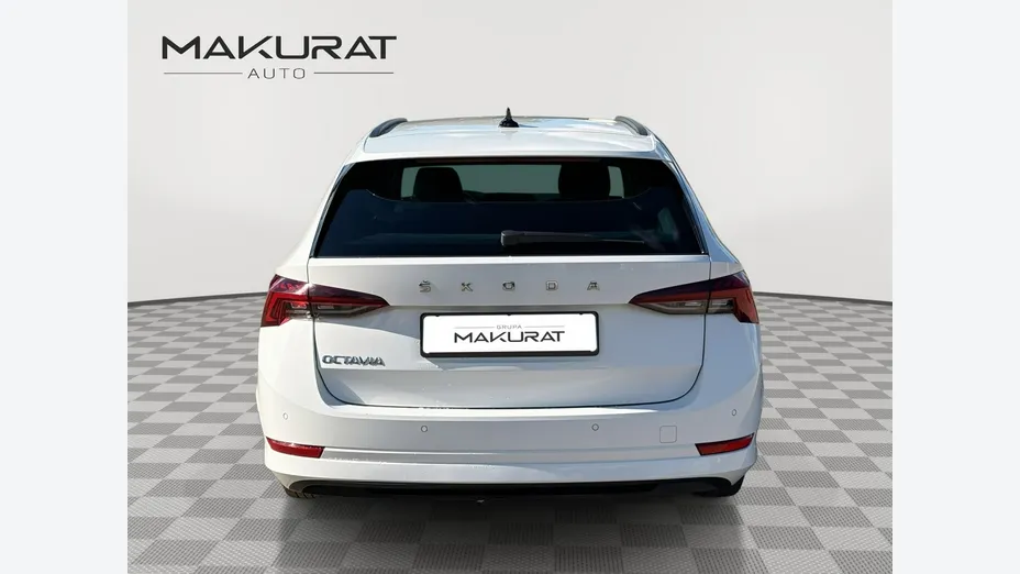 SKODA Octavia -
