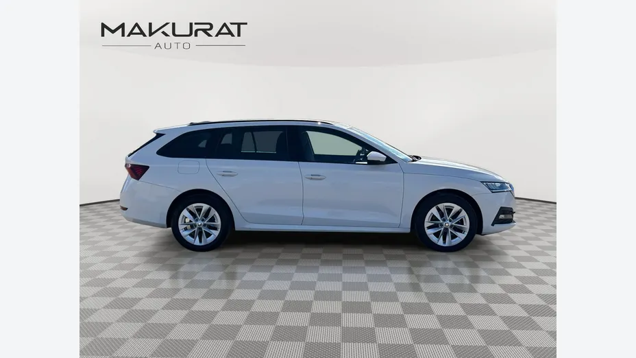 SKODA Octavia -