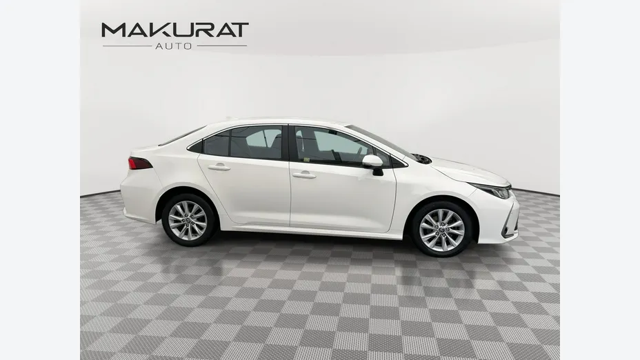 TOYOTA Corolla -