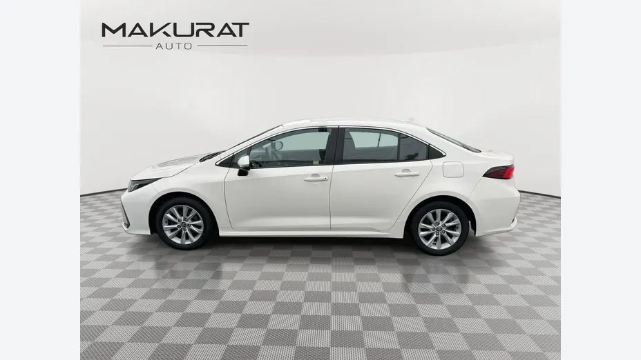 TOYOTA Corolla -
