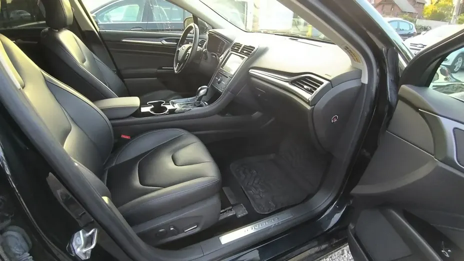 FORD Mondeo -