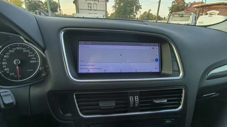 AUDI Q5 -