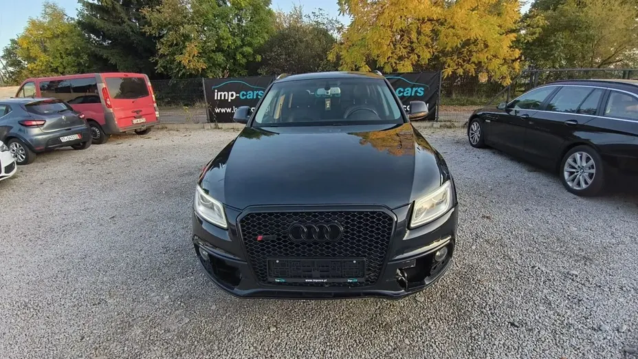 AUDI Q5 -