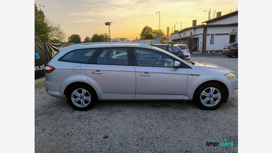 FORD Mondeo -