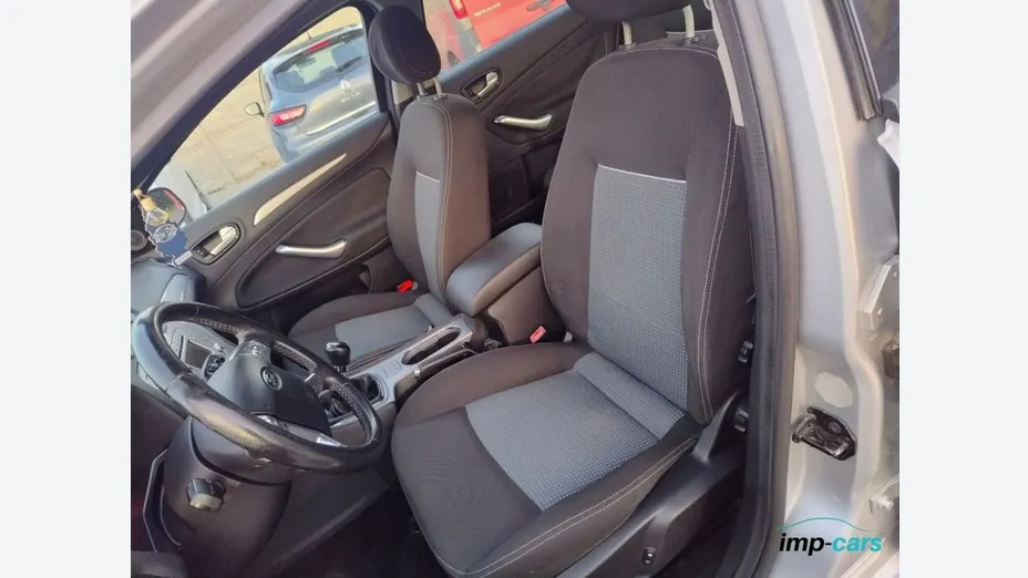 FORD Mondeo -