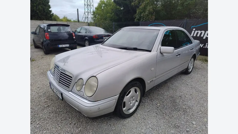 MERCEDES-BENZ E Klasa -