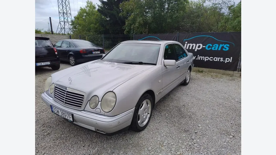 MERCEDES-BENZ E Klasa -