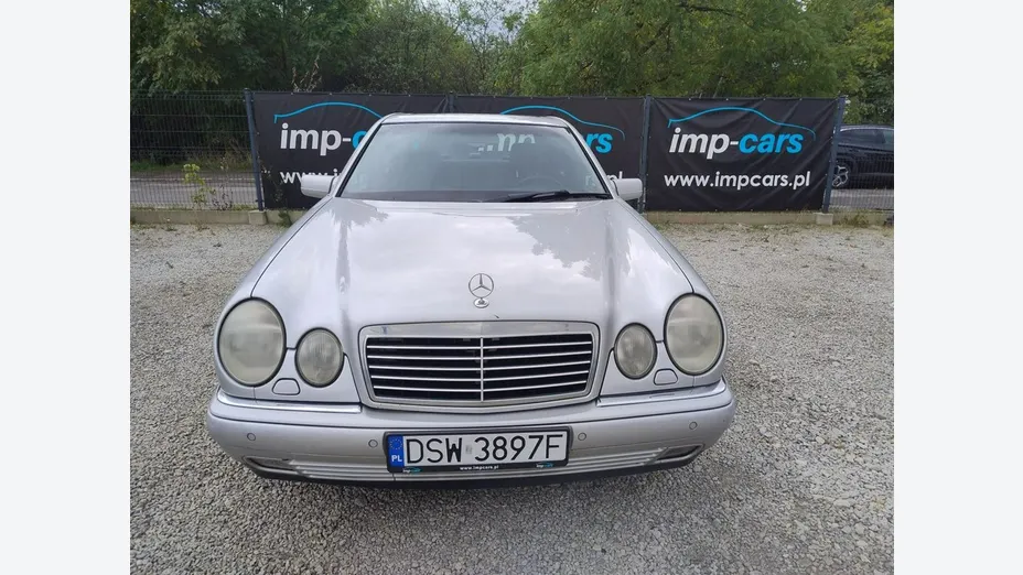 MERCEDES-BENZ E Klasa -