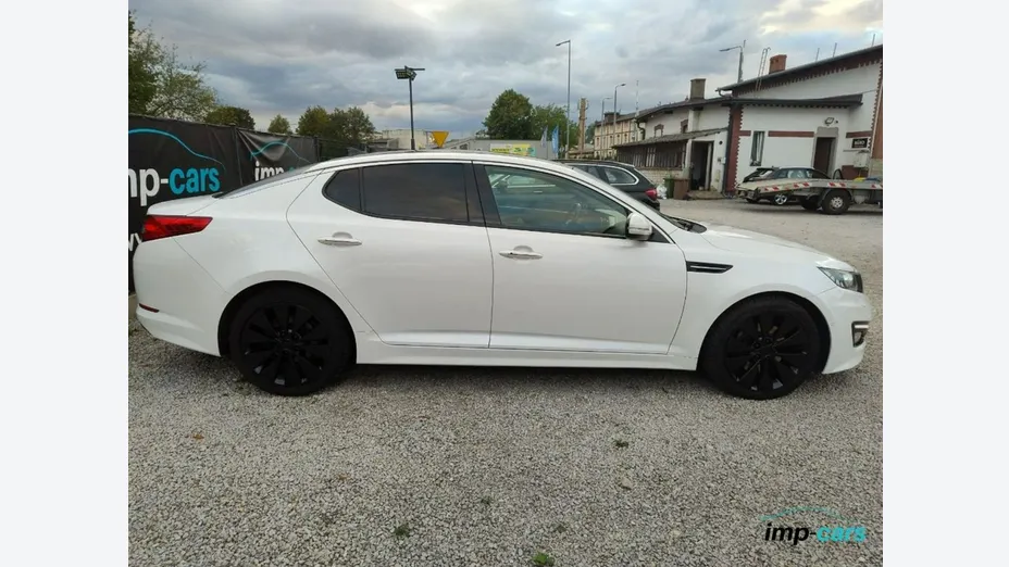 KIA Optima -