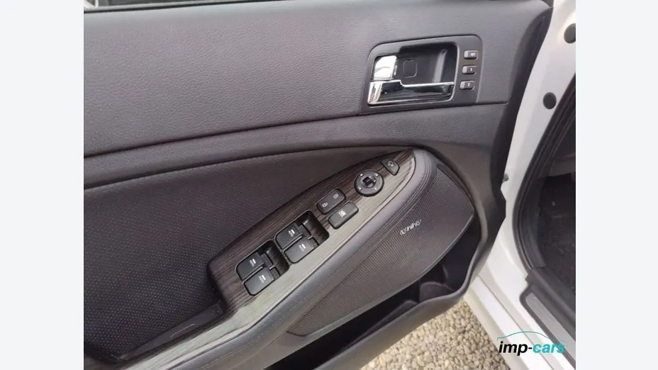 KIA Optima -