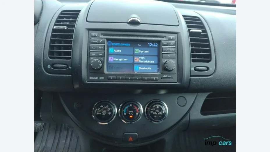 NISSAN Note -