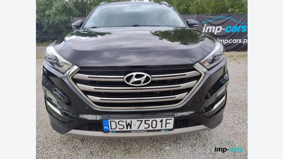 HYUNDAI Tucson -