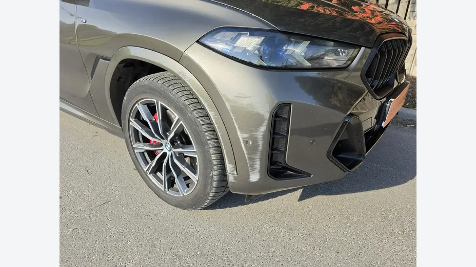 BMW X6 -