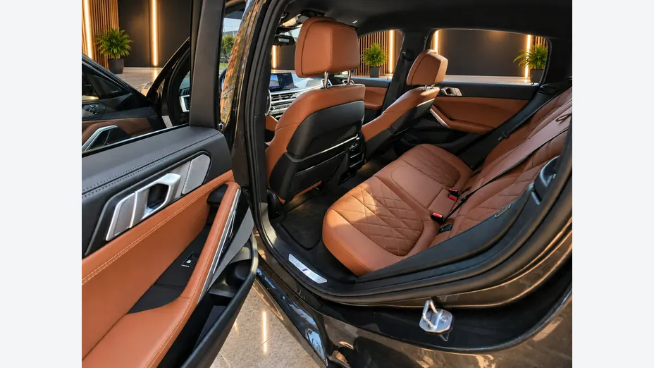 BMW X6 -