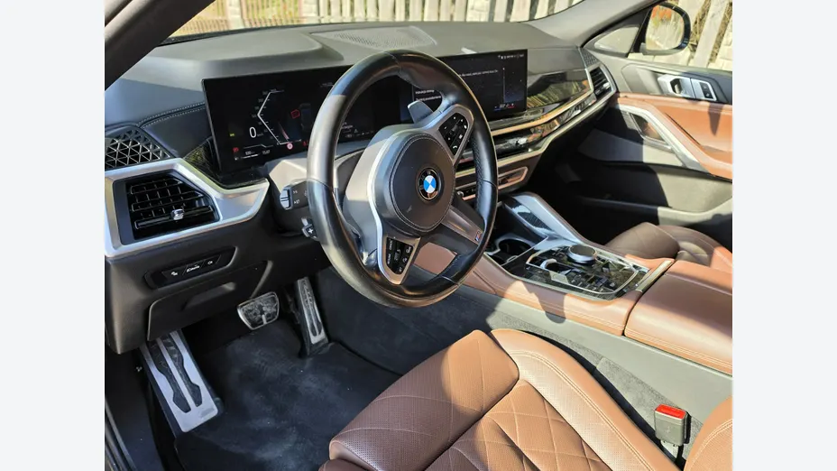 BMW X6 -
