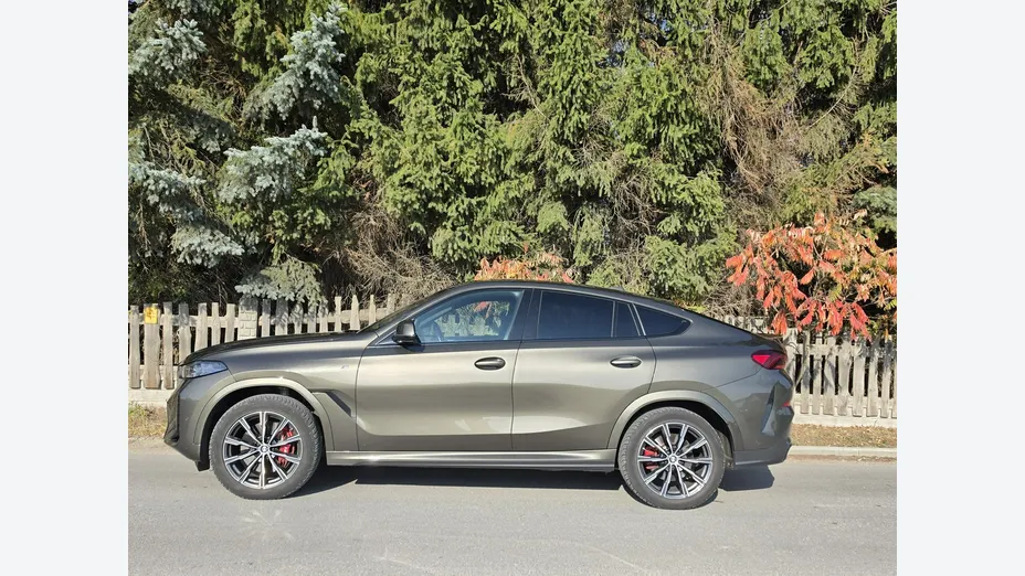 BMW X6 -