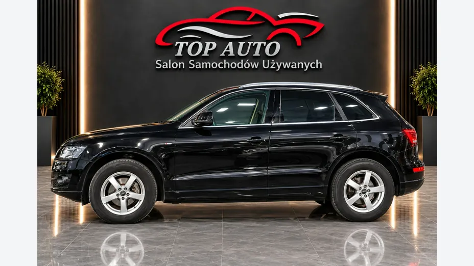 AUDI Q5 -