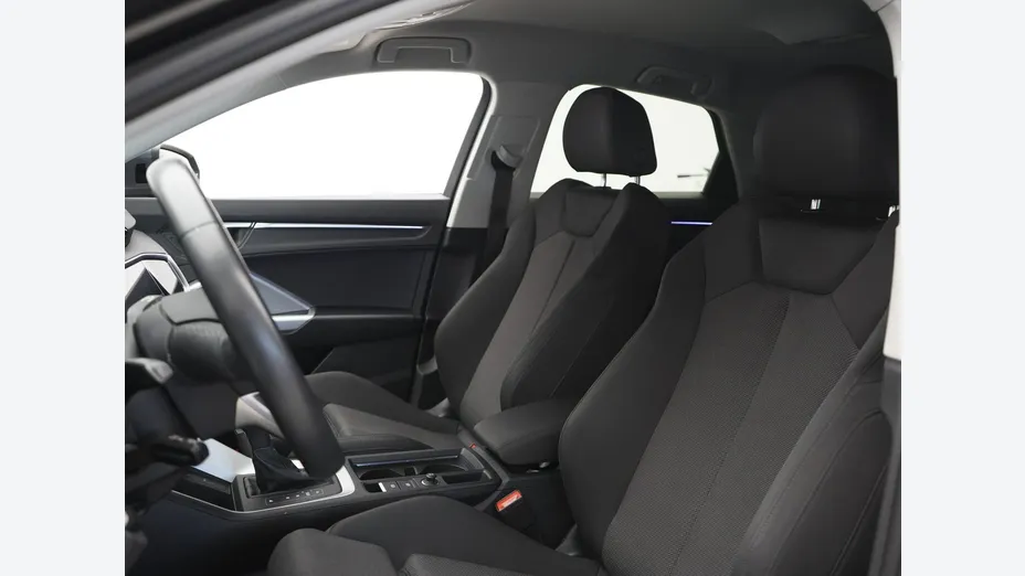 AUDI Q3 Sportback -