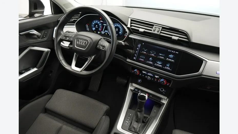 AUDI Q3 Sportback -