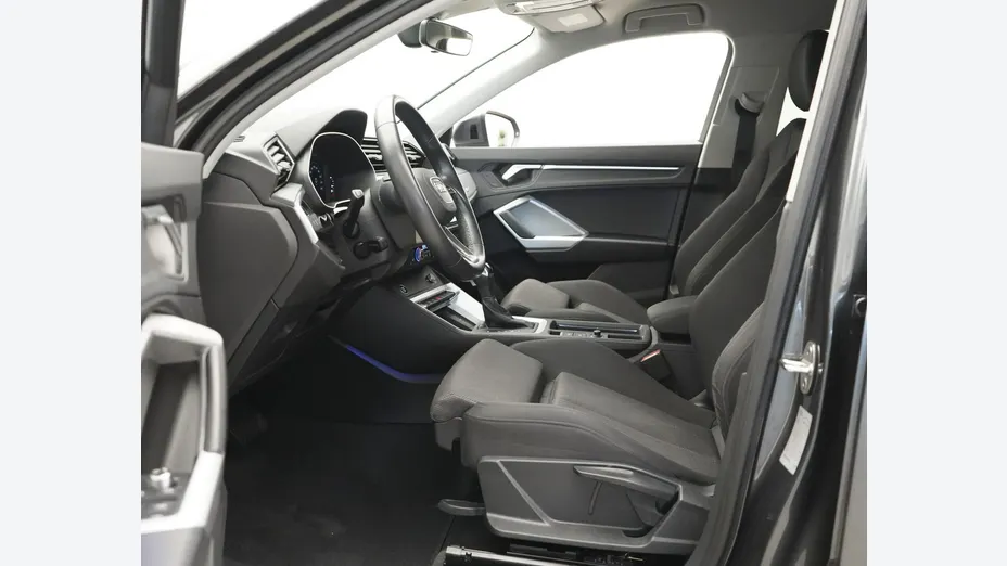 AUDI Q3 Sportback -