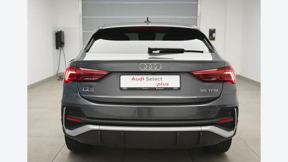 AUDI Q3 Sportback -