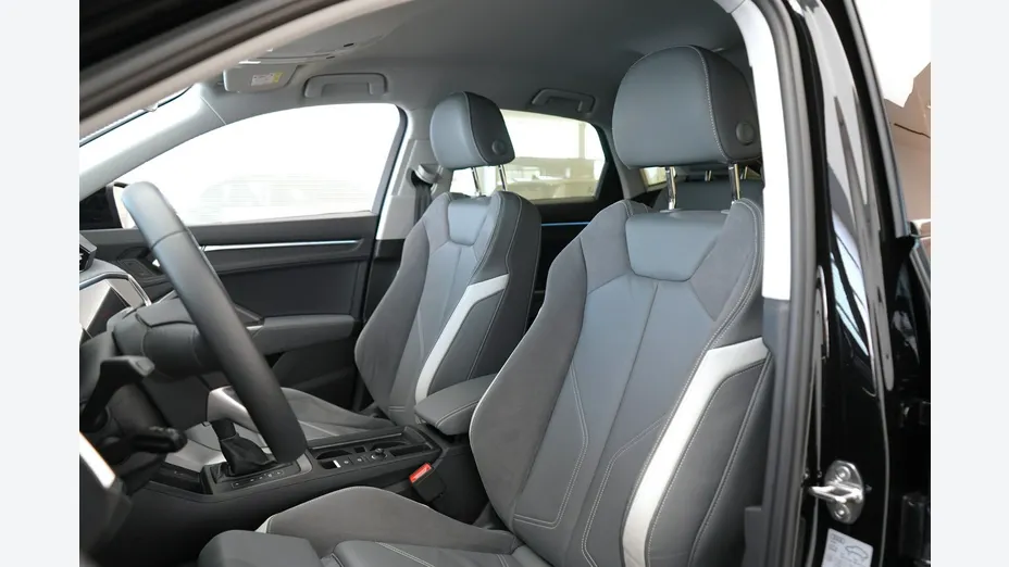 AUDI Q3 Sportback -