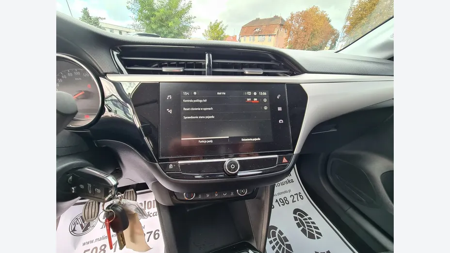 OPEL Corsa -