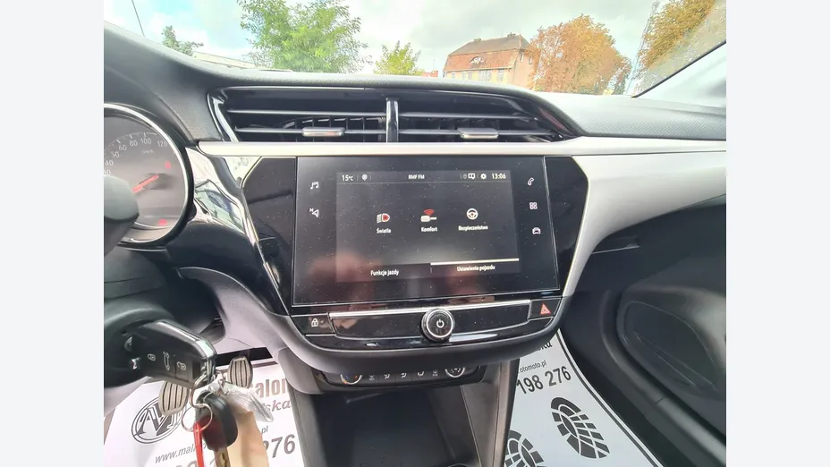 OPEL Corsa -