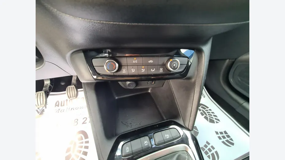 OPEL Corsa -