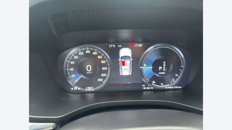 VOLVO XC60 -