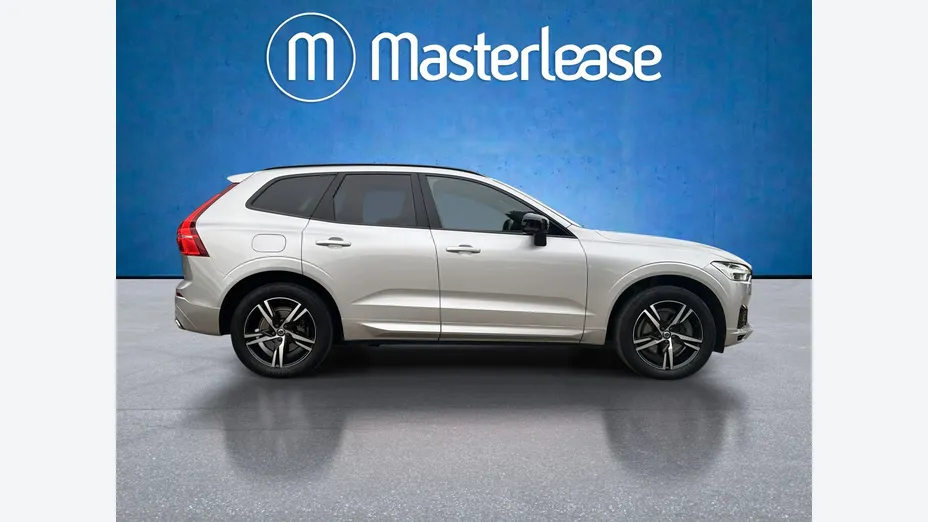 VOLVO XC60 -