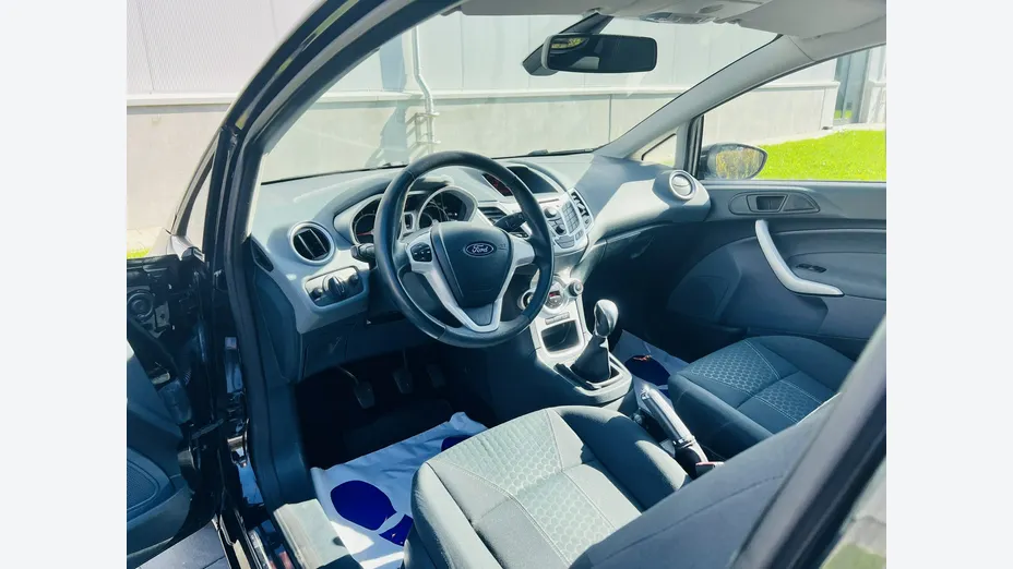 FORD Fiesta -