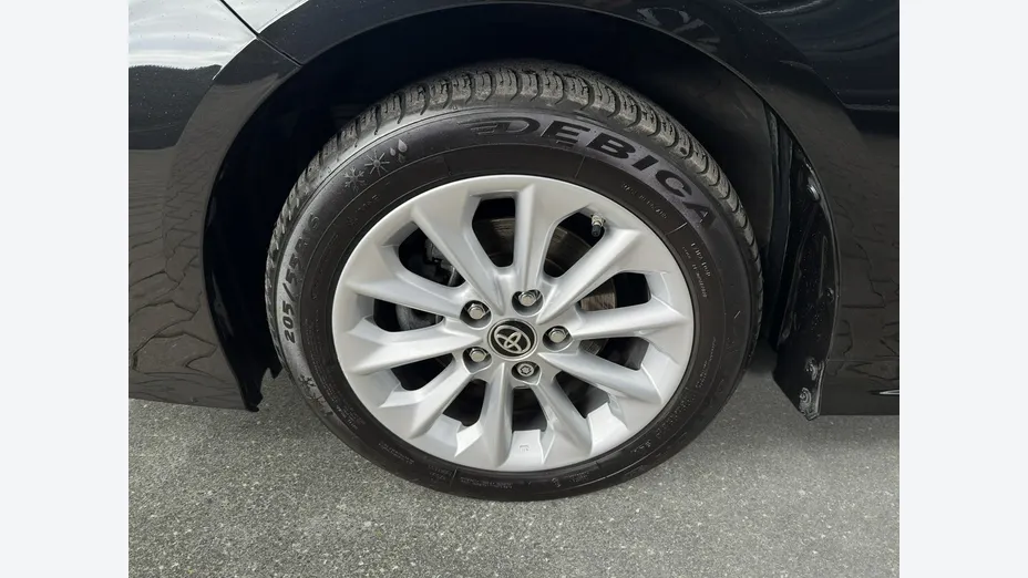 TOYOTA Corolla -