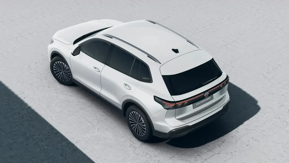 VOLKSWAGEN Tiguan -
