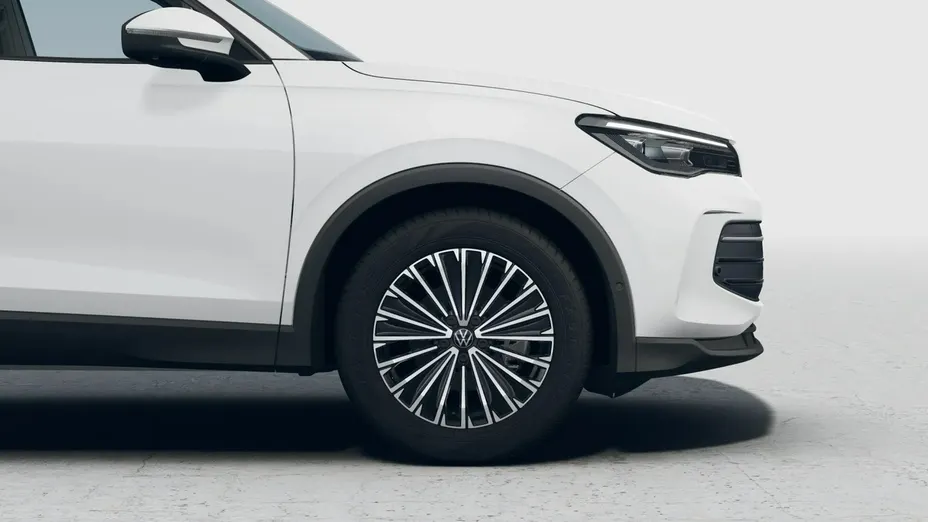 VOLKSWAGEN Tiguan -