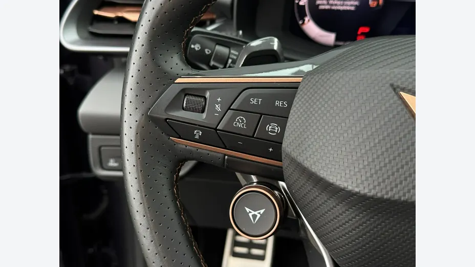 CUPRA Terramar -