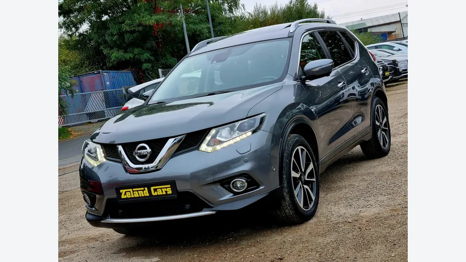 NISSAN X-Trail -