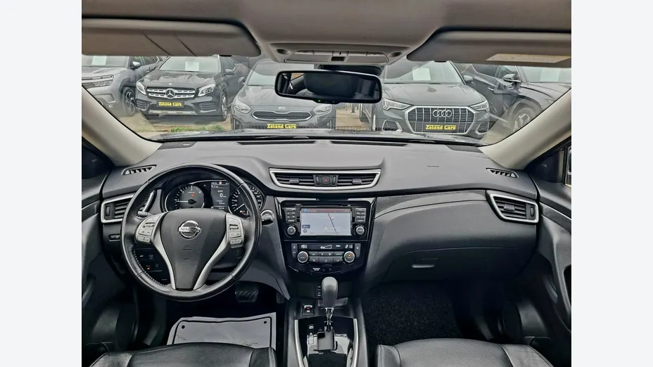 NISSAN X-Trail -
