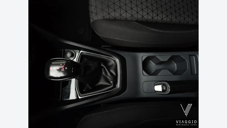 VOLKSWAGEN T-Cross -