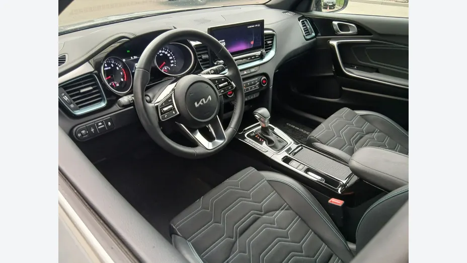 KIA XCeed -