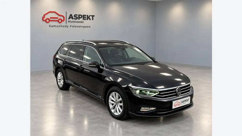 VOLKSWAGEN Passat -