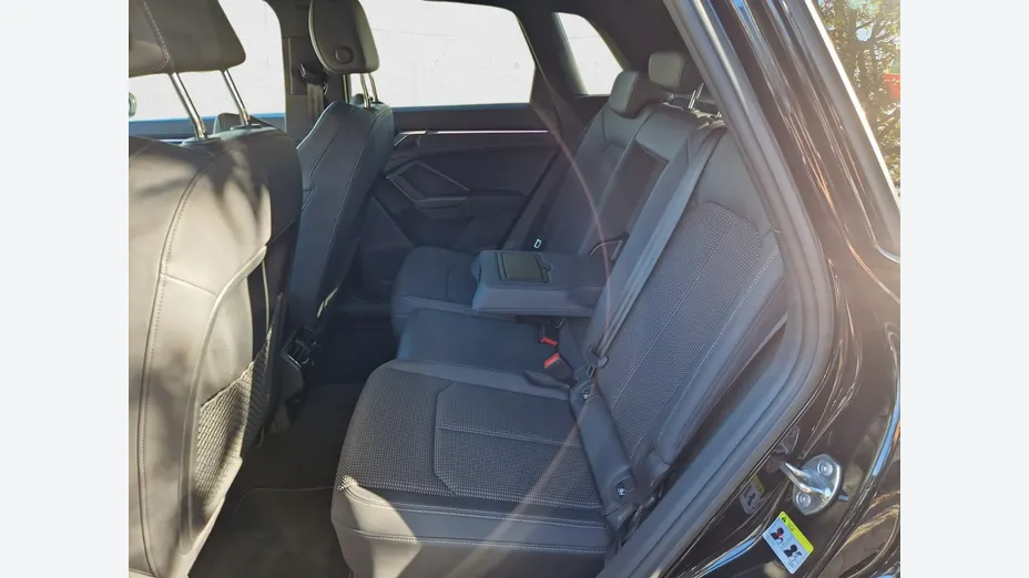 AUDI Q3 -