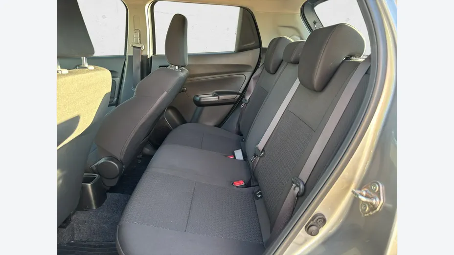 SUZUKI Swift -