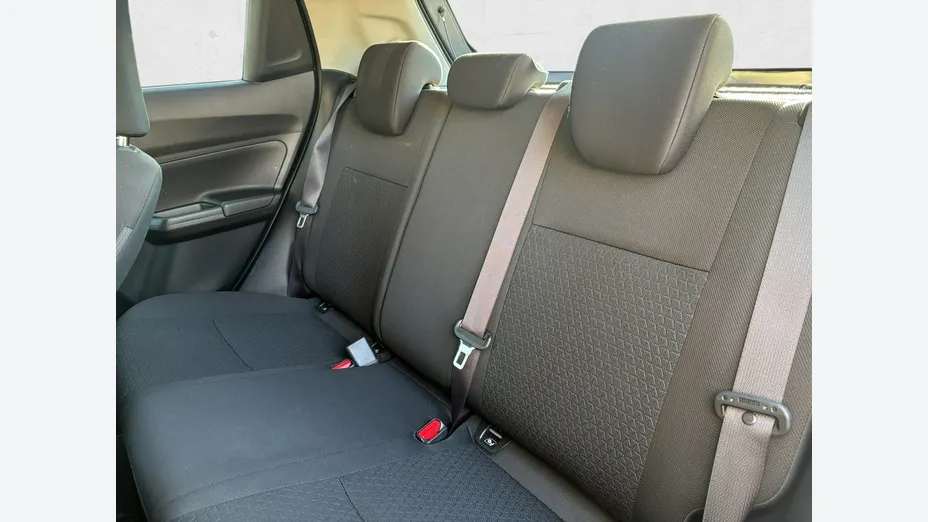 SUZUKI Swift -