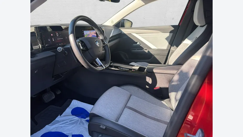 OPEL Astra -