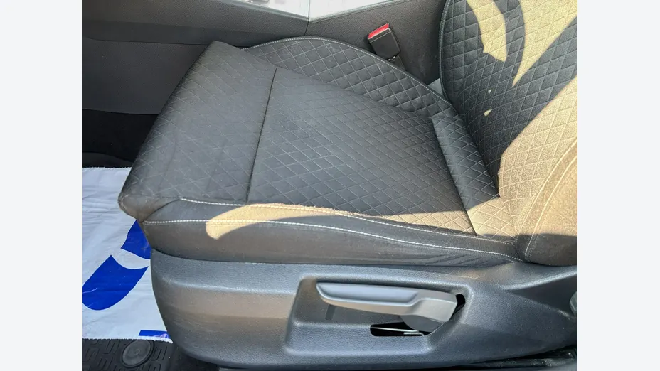 SKODA Superb -