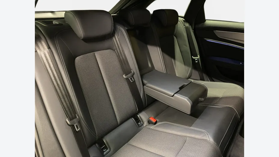 AUDI A6 Avant -