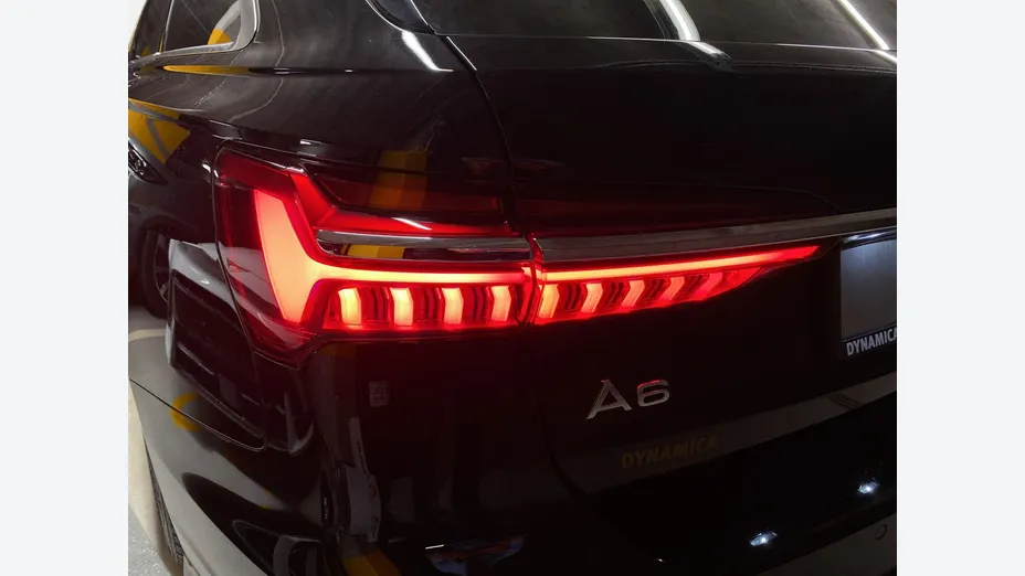 AUDI A6 Avant -