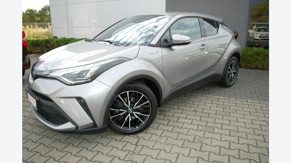 TOYOTA C-HR -